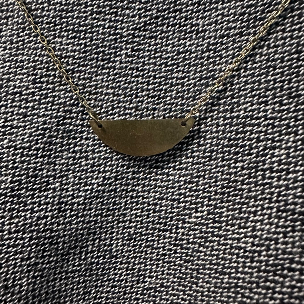 Elegant Gold Necklace